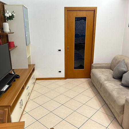 Your Home In Milan - Elegant & Comfortable Stay Exterior photo